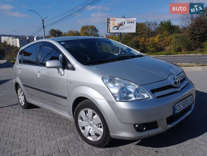 2006 toyota corolla verso
