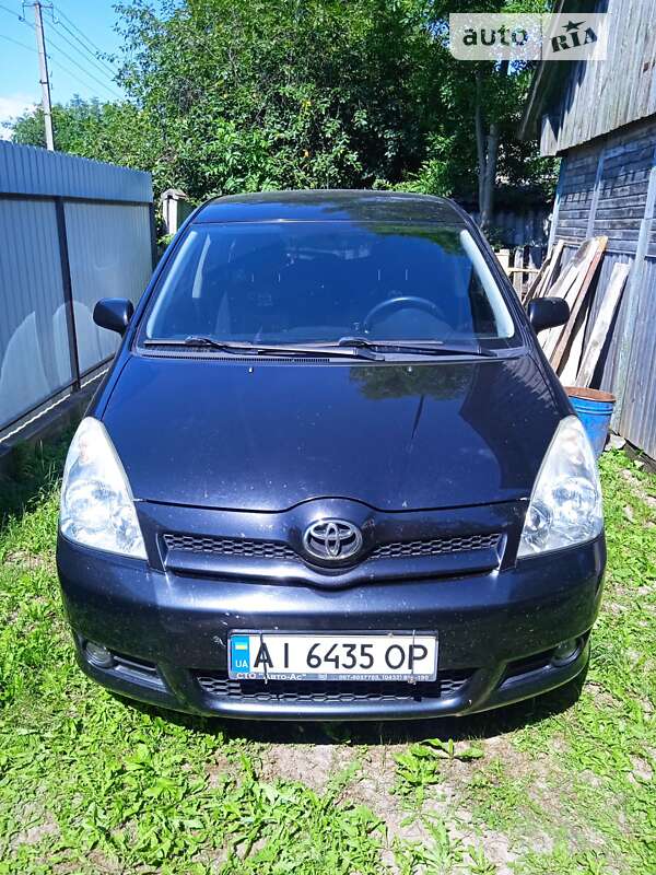 2007 toyota corolla verso