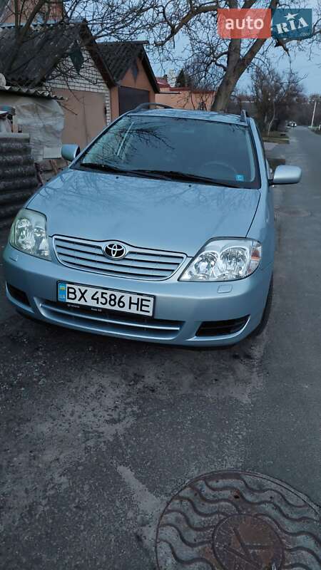 2004 toyota corolla