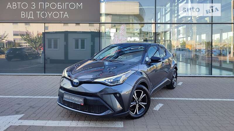2021 toyota c-hr hybrid