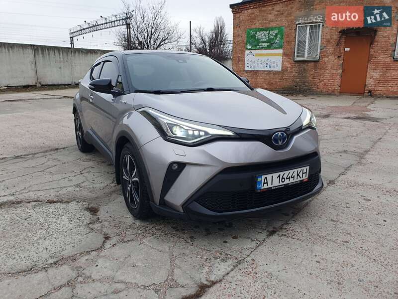 2019 toyota c-hr