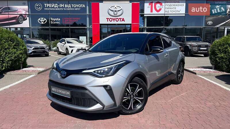 2023 toyota c-hr hybrid