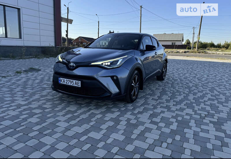 2019 toyota c-hr hybrid
