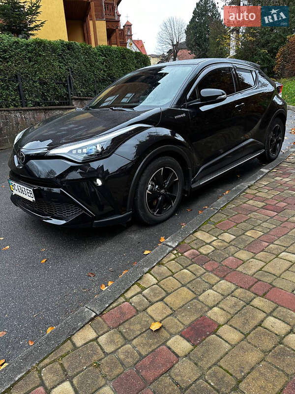 2021 toyota c-hr