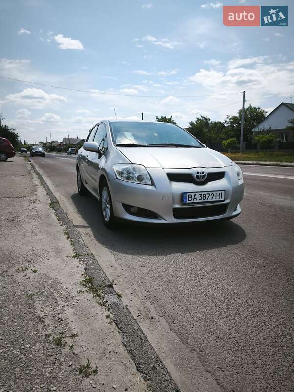 2007 toyota auris