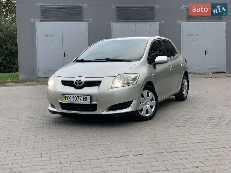 2009 toyota auris