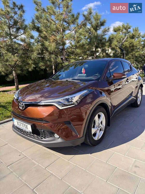 2017 toyota c-hr