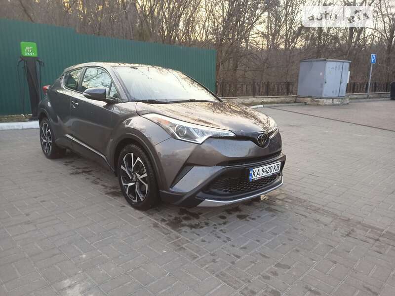 2017 toyota c-hr