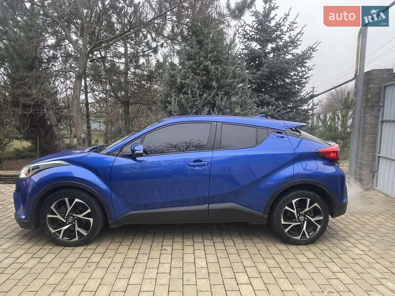 2017 toyota c-hr