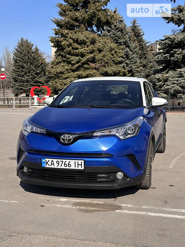 2017 toyota c-hr