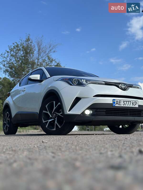 2017 toyota c-hr