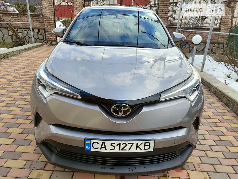 2017 toyota c-hr