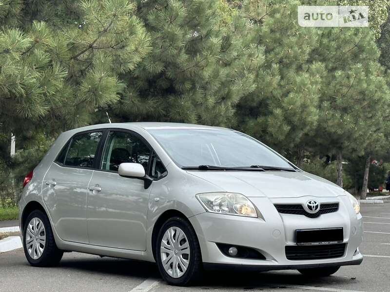 2007 toyota auris