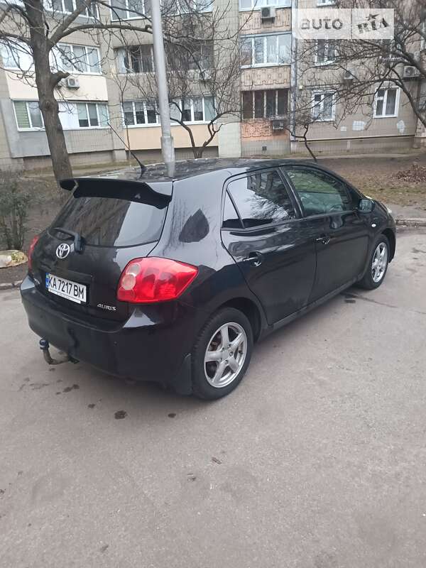 2007 toyota auris