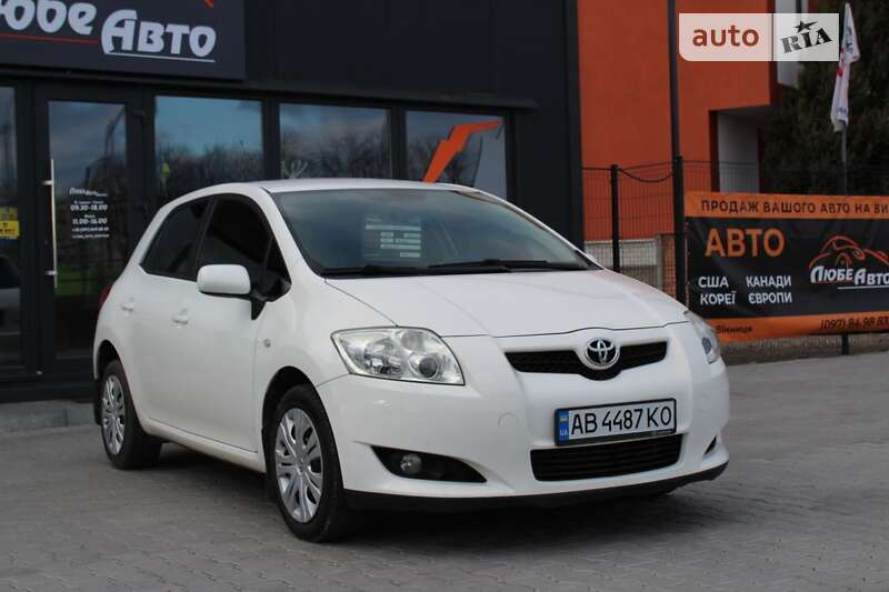 2008 toyota auris