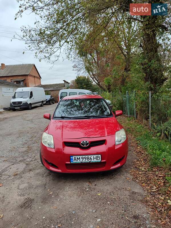 2007 toyota auris