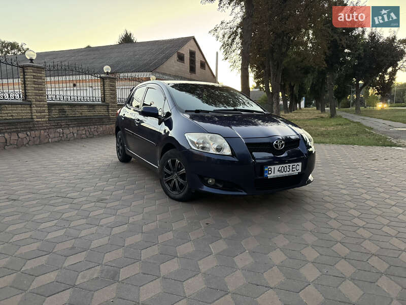 2007 toyota auris