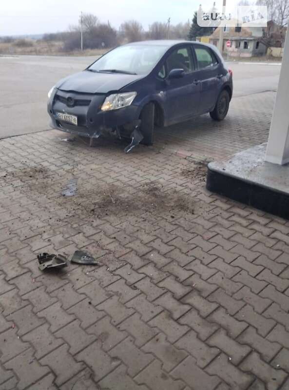 2008 toyota auris