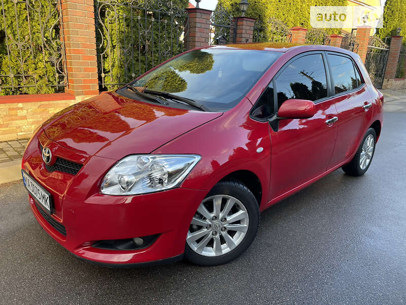 2007 toyota auris