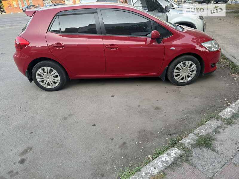 2007 toyota auris