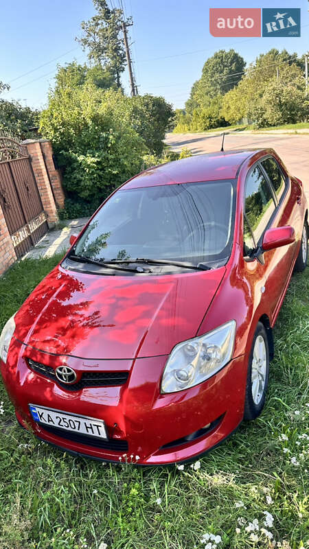 2007 toyota auris