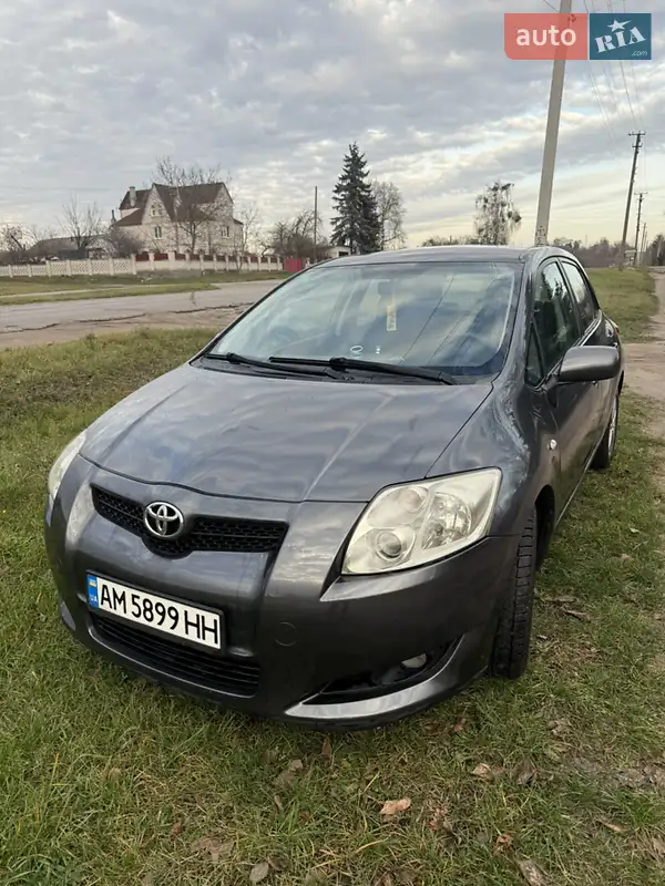 2007 toyota auris