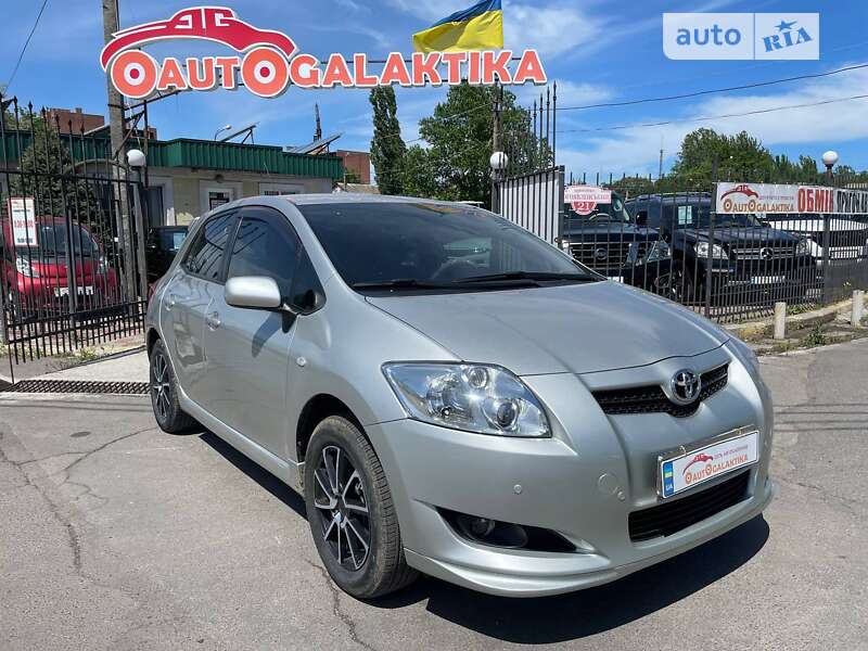 2008 toyota auris