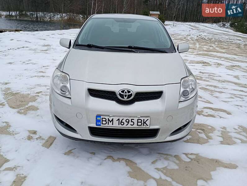 2007 toyota auris