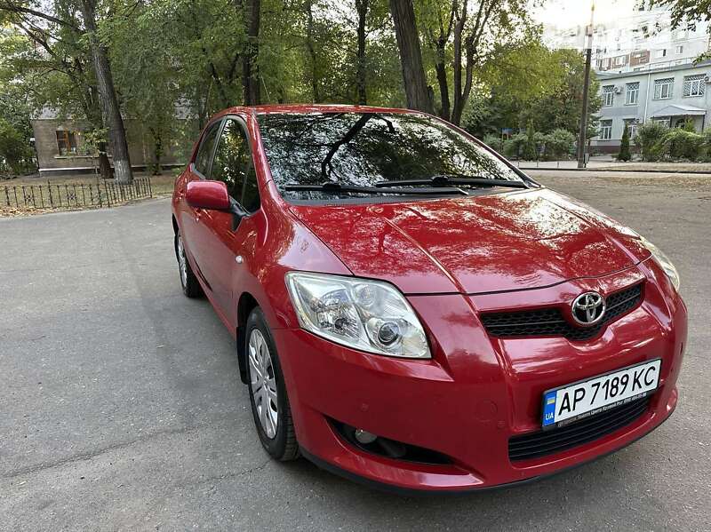 2008 toyota auris