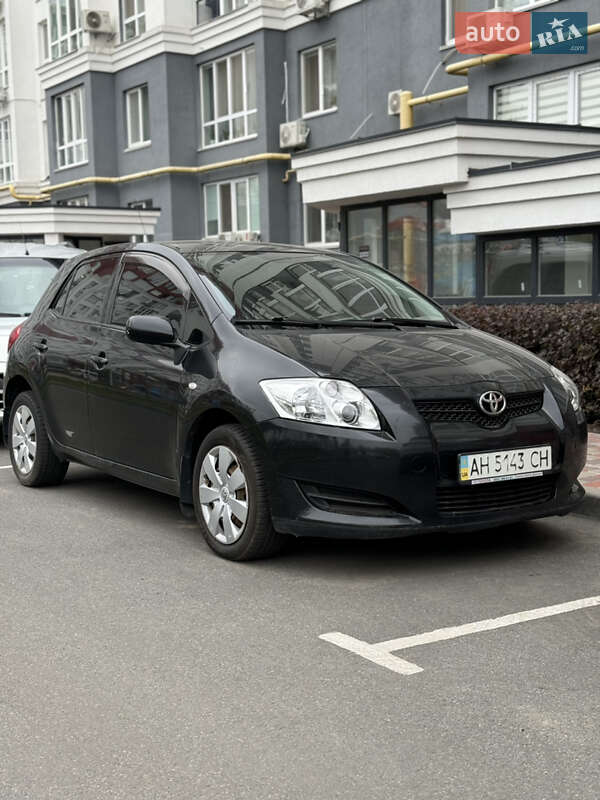 2007 toyota auris