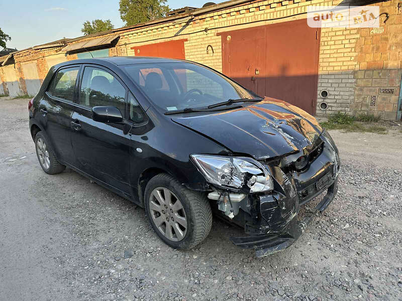 2008 toyota auris