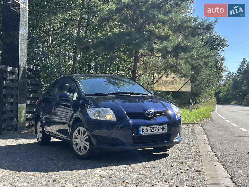 2007 toyota auris