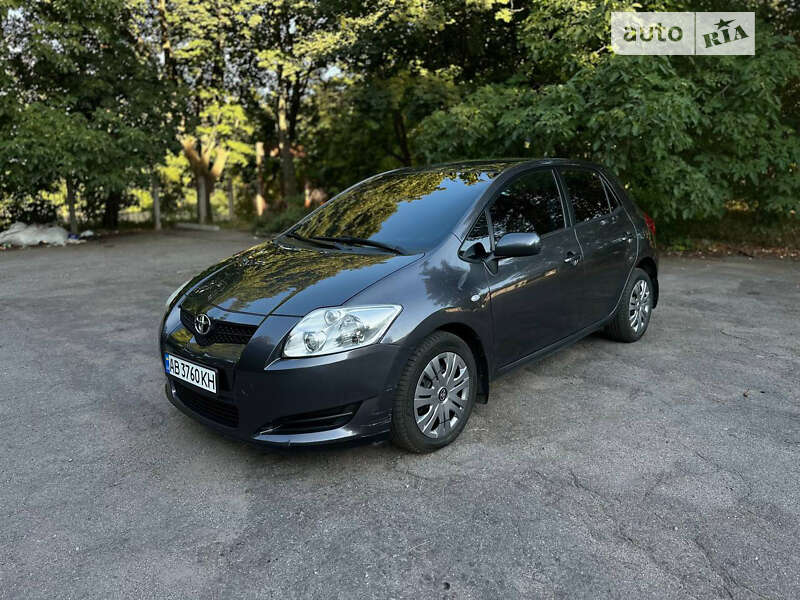 2007 toyota auris