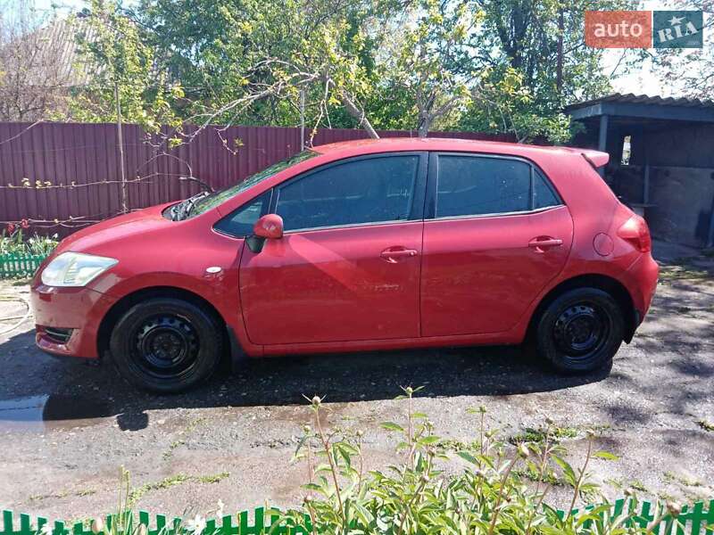 2007 toyota auris