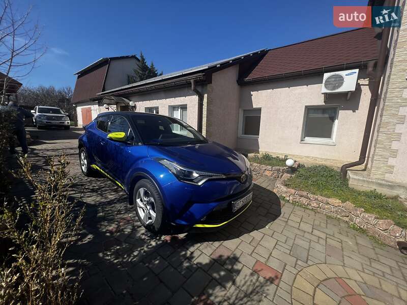 2019 toyota c-hr