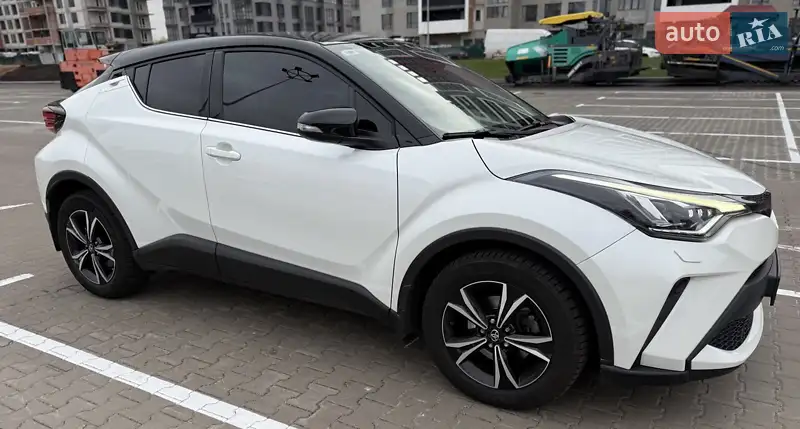 2021 toyota c-hr