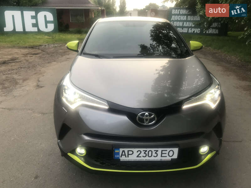 2017 toyota c-hr