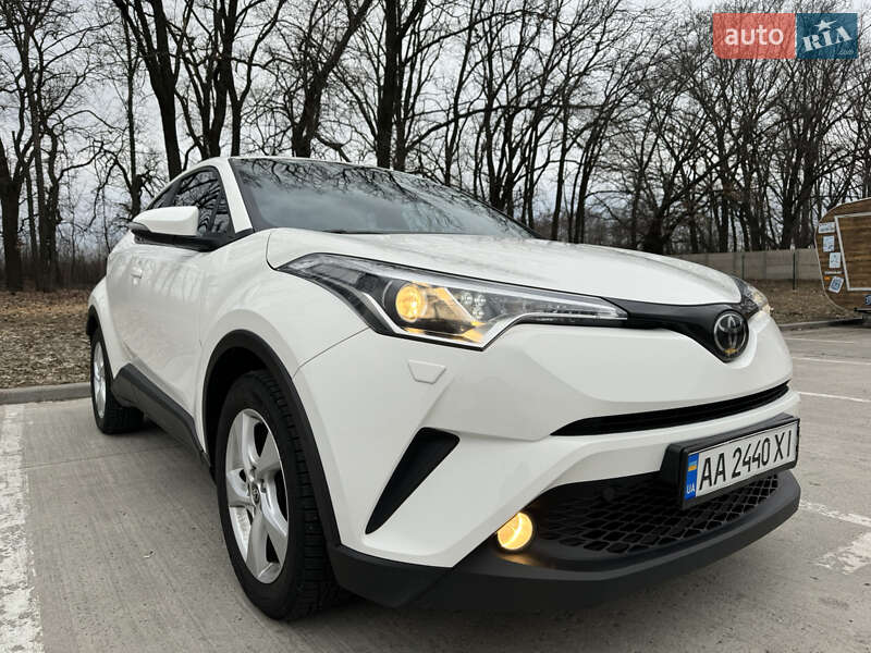 2019 toyota c-hr