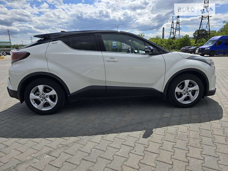 2019 toyota c-hr
