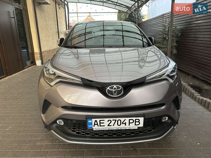 2017 toyota c-hr