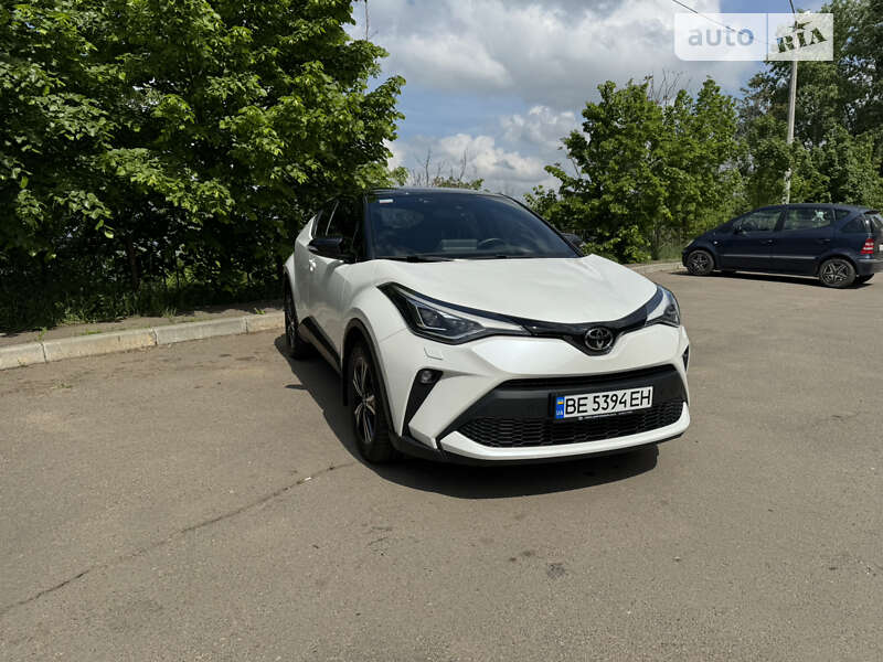 2020 toyota c-hr