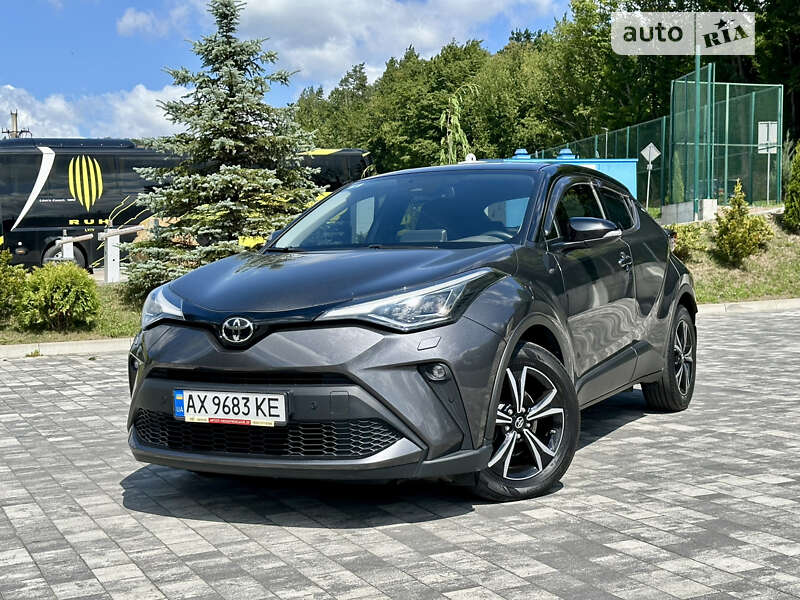 2021 toyota c-hr