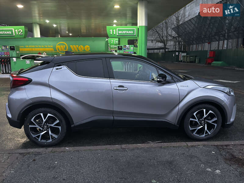 2017 toyota c-hr