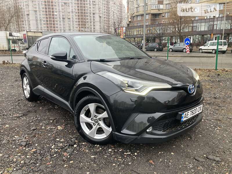 2017 toyota c-hr