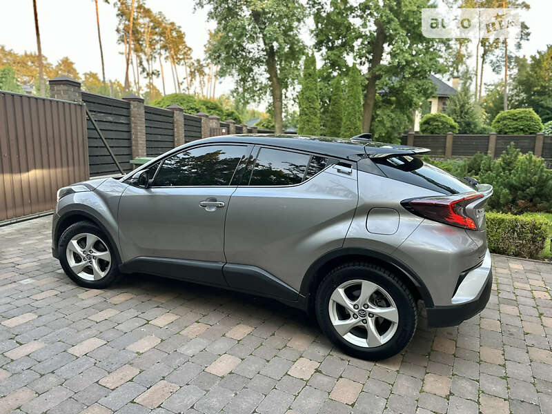 2017 toyota c-hr
