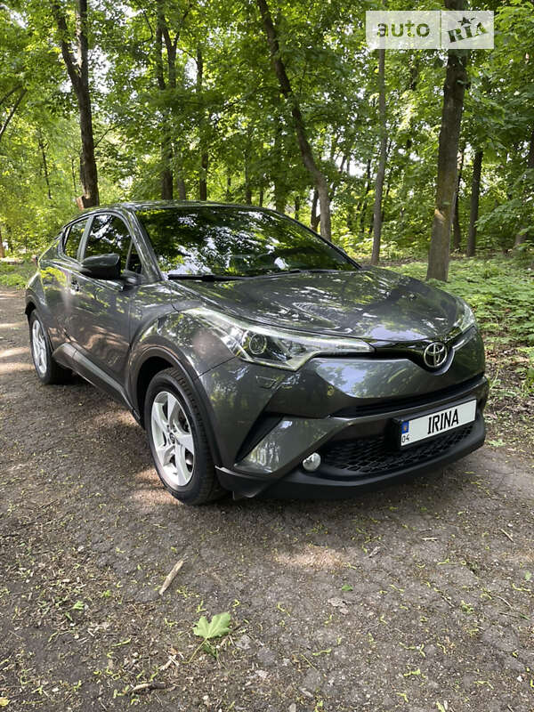 2017 toyota c-hr
