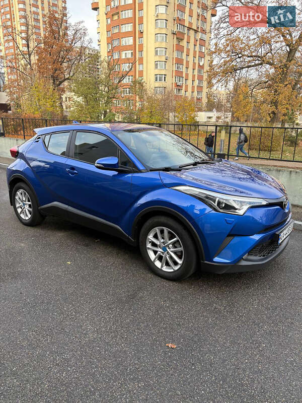 2017 toyota c-hr