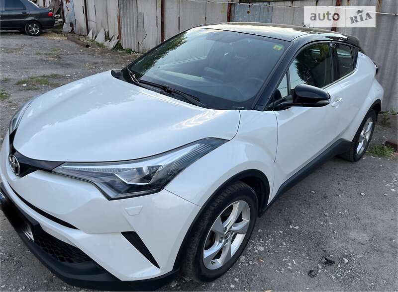 2017 toyota c-hr