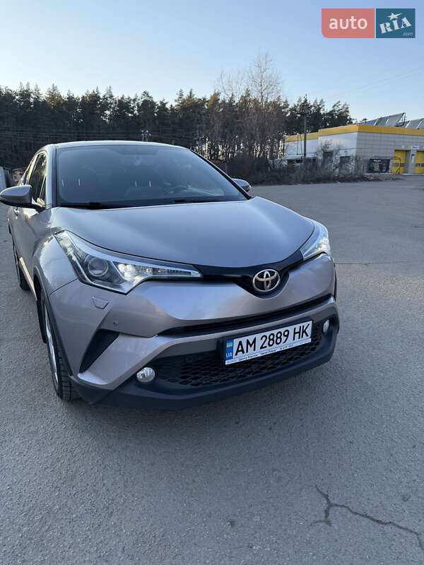 2017 toyota c-hr