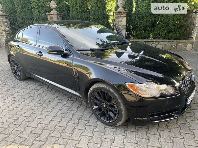 2010 jaguar xf